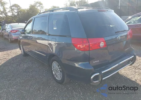 2008 Toyota Sienna Xle z USA, uszkodzony, nr VIN 5TDZK22C98S196081